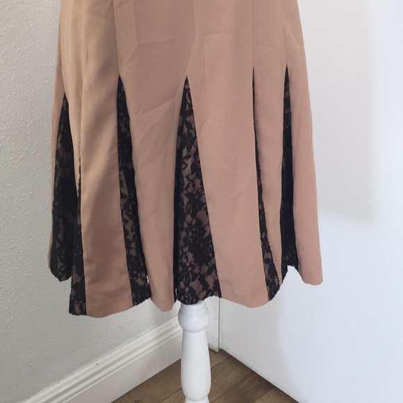 Belle Badgley Mischka lace pleat dress - Picture 4 of 8